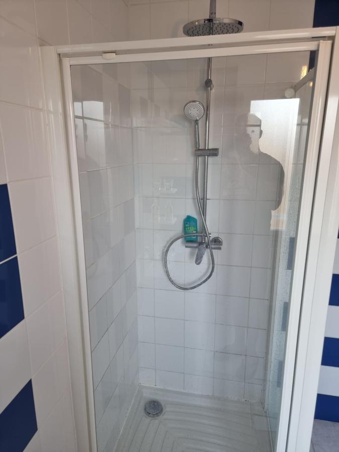 Auberge Angers Esterno foto