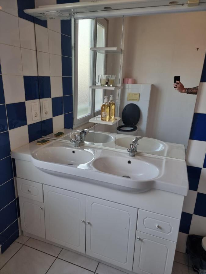 Auberge Angers Esterno foto